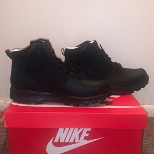 Nike Manoa men size 13 brand new boots